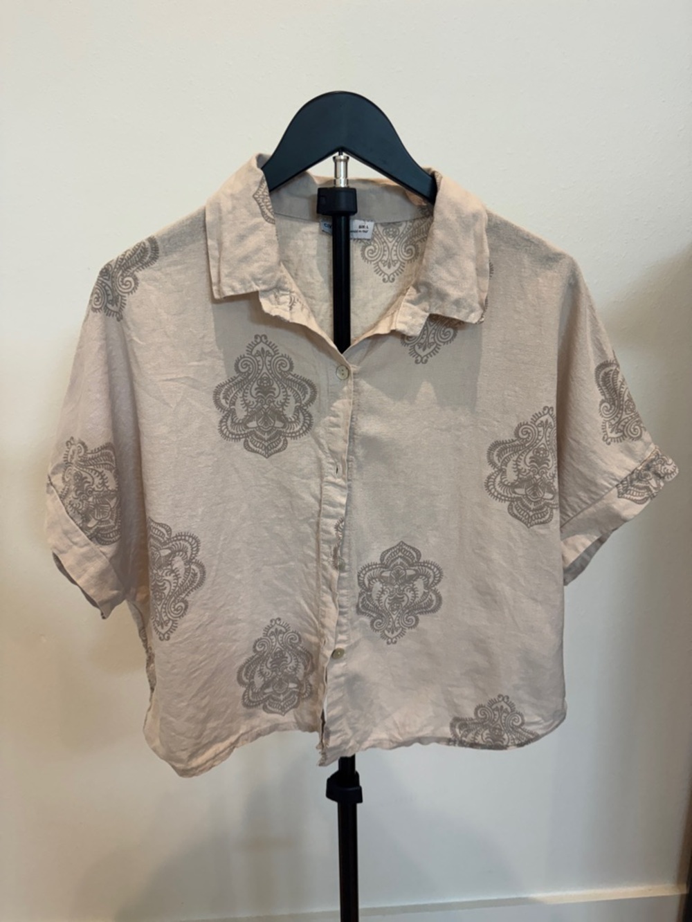Light Beige Short-Sleeve Printed Button-Down Top